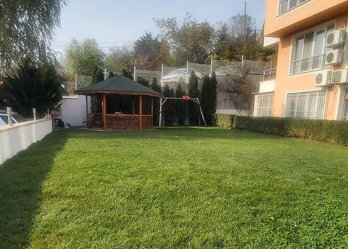 Saint Nicholas Lovely 2 Bedroom With Sunny Garden Daire