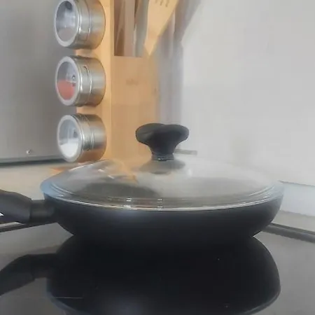 Saint Nicholas Lovely 2 Bedroom With Sunny Garden * וארנה