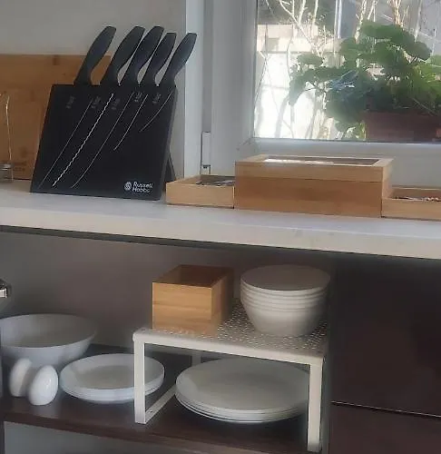 Apartment Saint Nicholas Lovely 2 Bedroom With Sunny Garden